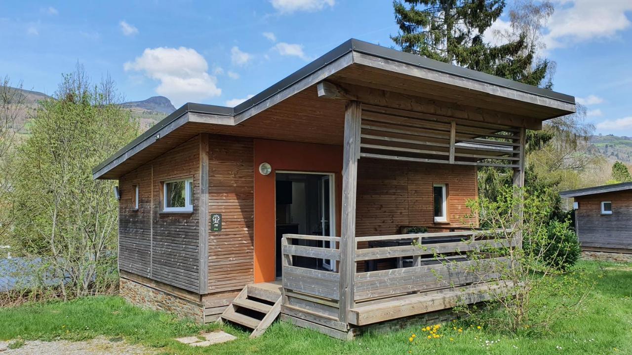 Camping Les Vernieres La Bourboule Sancy Bagian luar foto