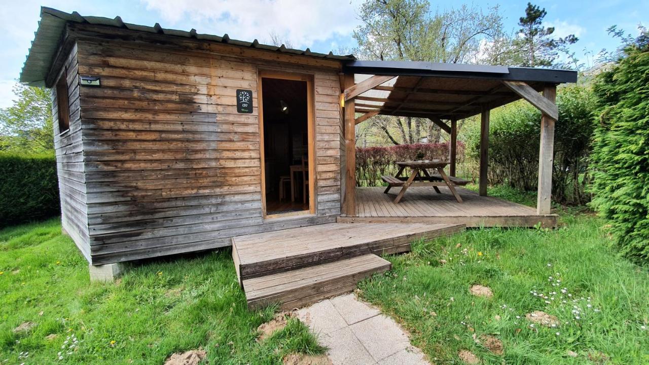 Camping Les Vernieres La Bourboule Sancy Bagian luar foto